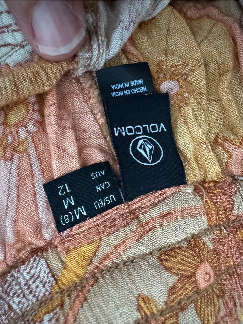 Volcom Floral Women’s Shorts in Peach & Pink - Picture 4 of 4